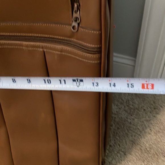 COPY - Ghurka leather rolling suitcase - Picture 13 of 13